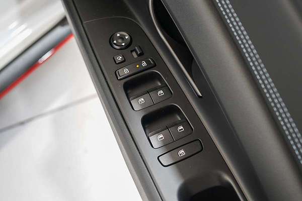 2025 Hyundai i30 Premium CN7.V2