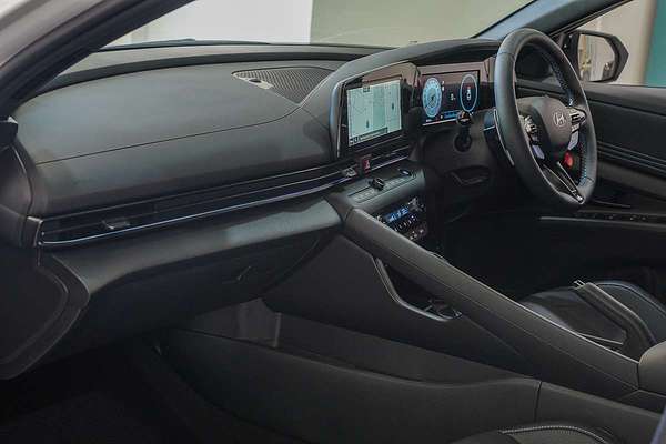 2025 Hyundai i30 Premium CN7.V2