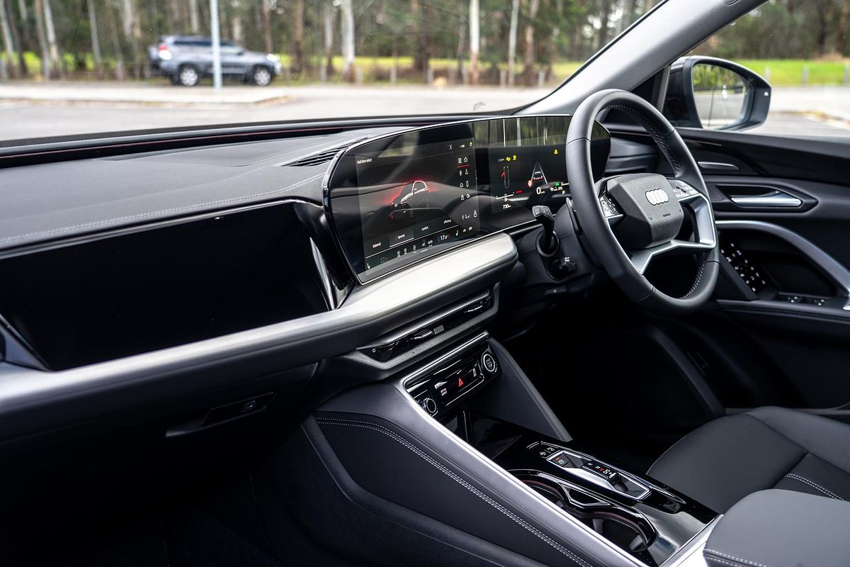 2025 Audi Q5 TFSI 150kW GU