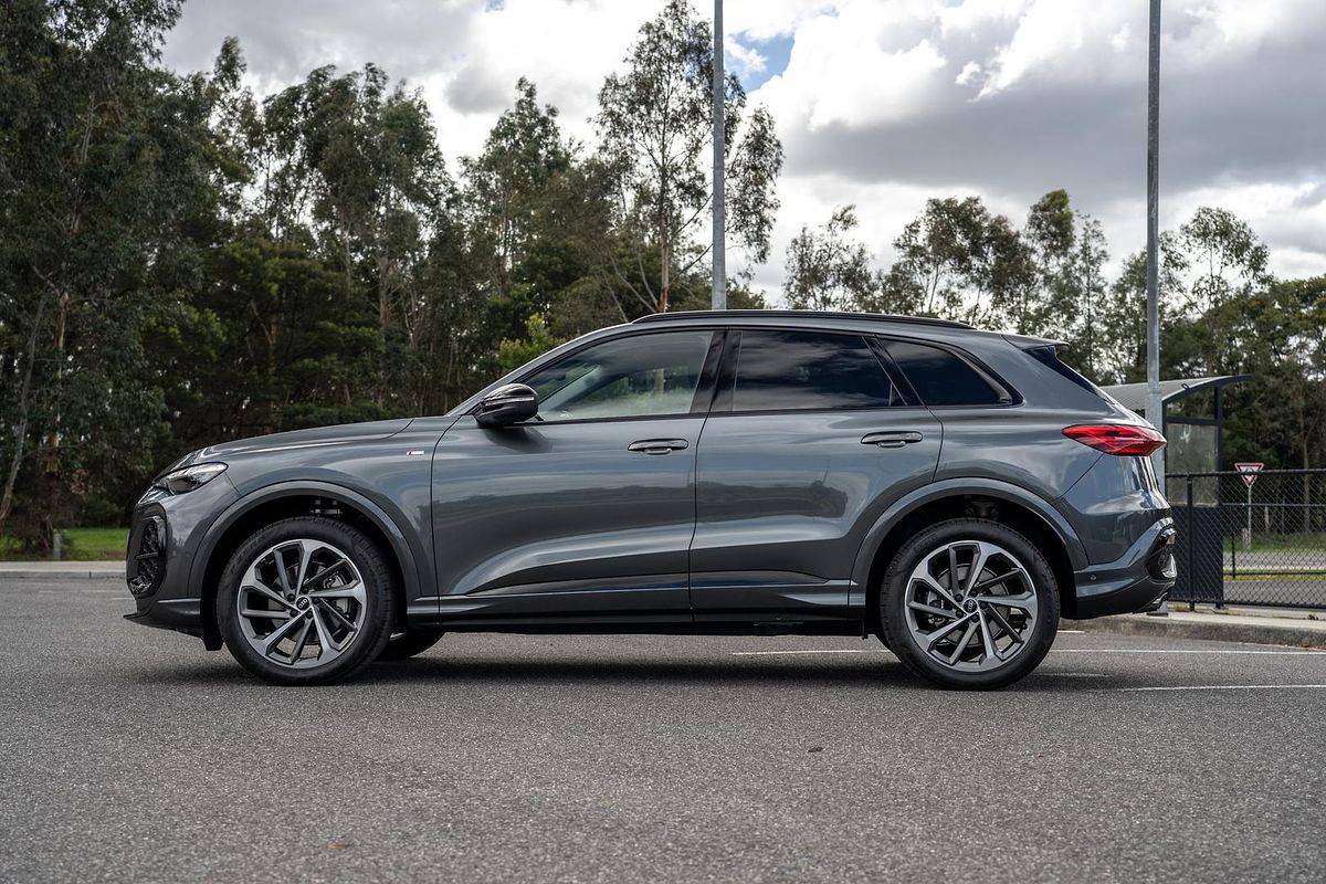 2025 Audi Q5 TFSI 150kW GU