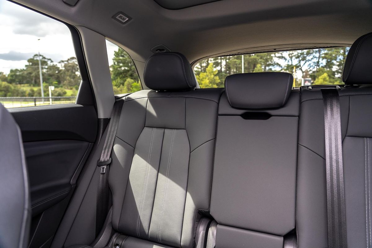 2025 Audi Q5 TFSI 150kW GU