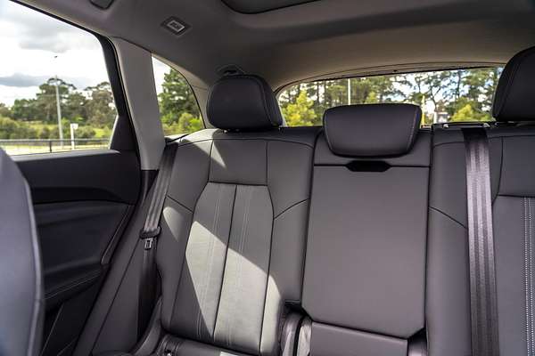 2025 Audi Q5 TFSI 150kW GU