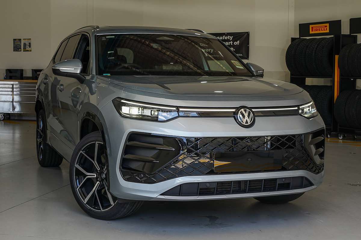 2025 Volkswagen Tayron 195TSI R-Line R4