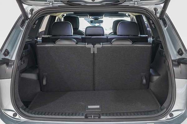 2025 Volkswagen Tayron 195TSI R-Line R4