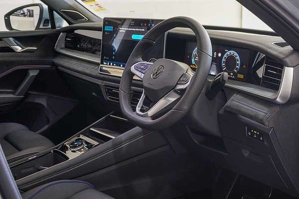 2025 Volkswagen Tayron 195TSI R-Line R4