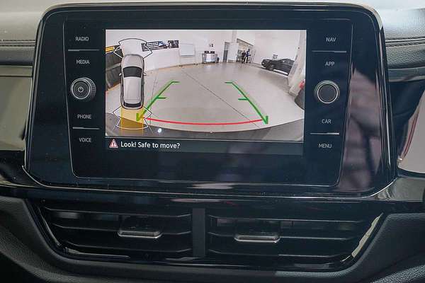 2025 Volkswagen T-Roc 140TSI R-Line D11