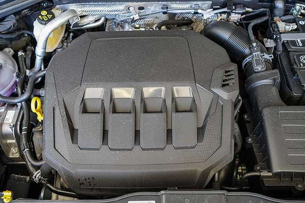 2025 Volkswagen T-Roc 140TSI R-Line D11