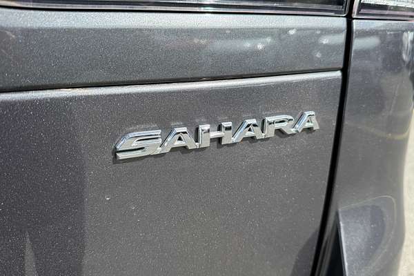 2023 Toyota Landcruiser Sahara FJA300R