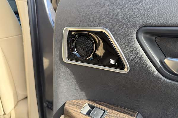 2023 Toyota Landcruiser Sahara FJA300R