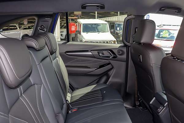 2025 Isuzu MU-X LS-T