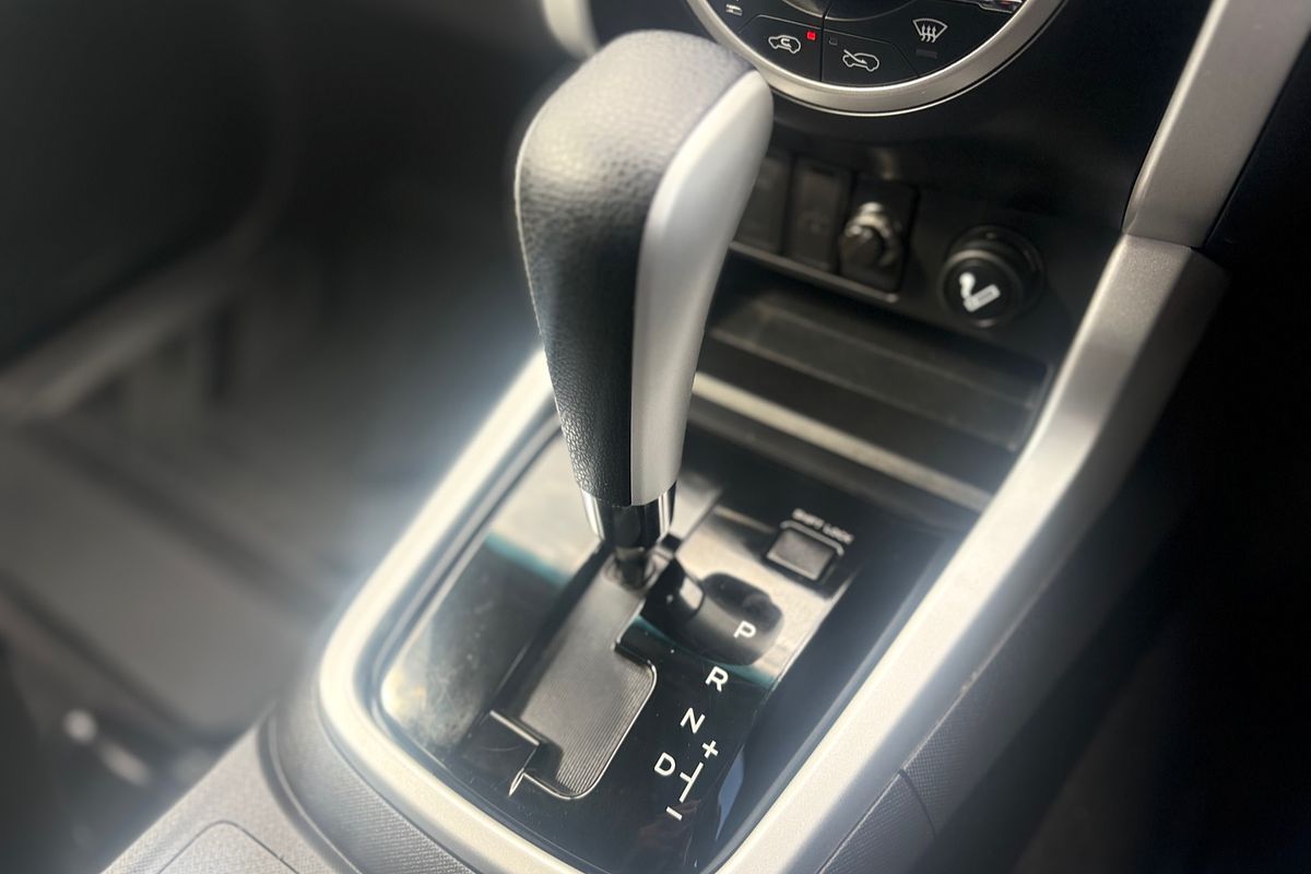 2021 Isuzu MU-X LS-T