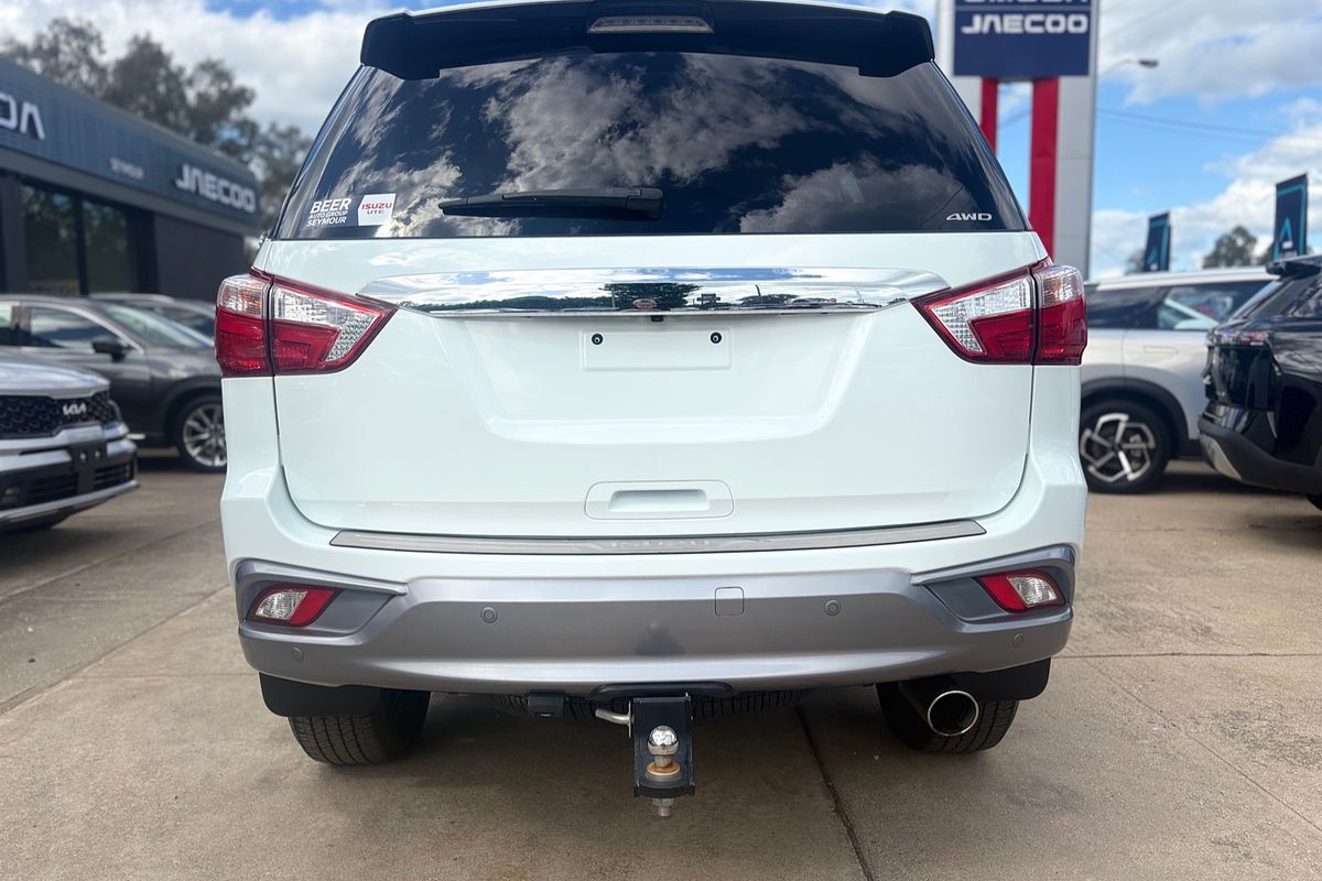 2021 Isuzu MU-X LS-T