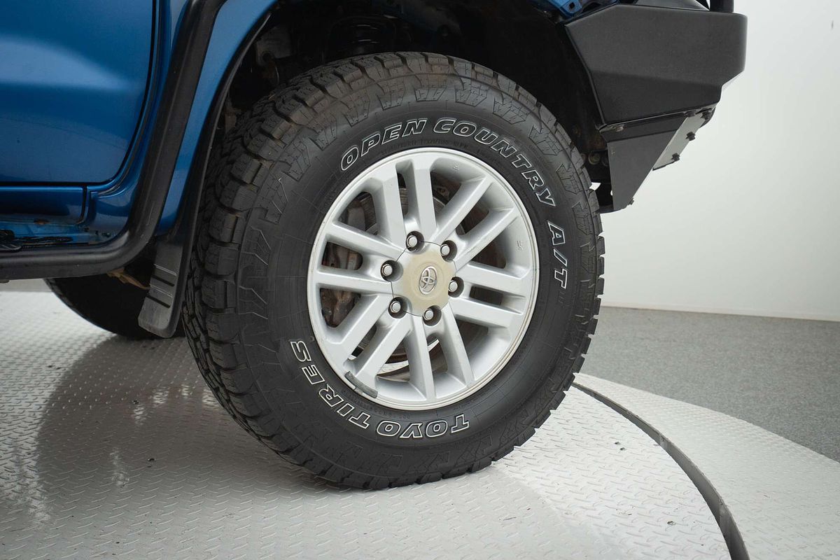 2013 Toyota Hilux SR5 KUN26R 4X4