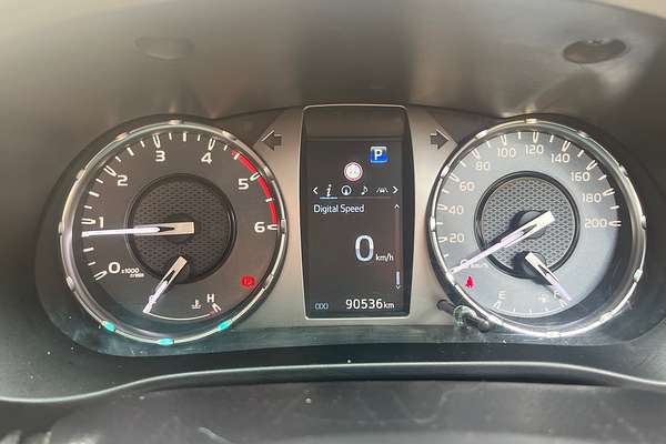 2022 Toyota Hilux SR5 GUN126R