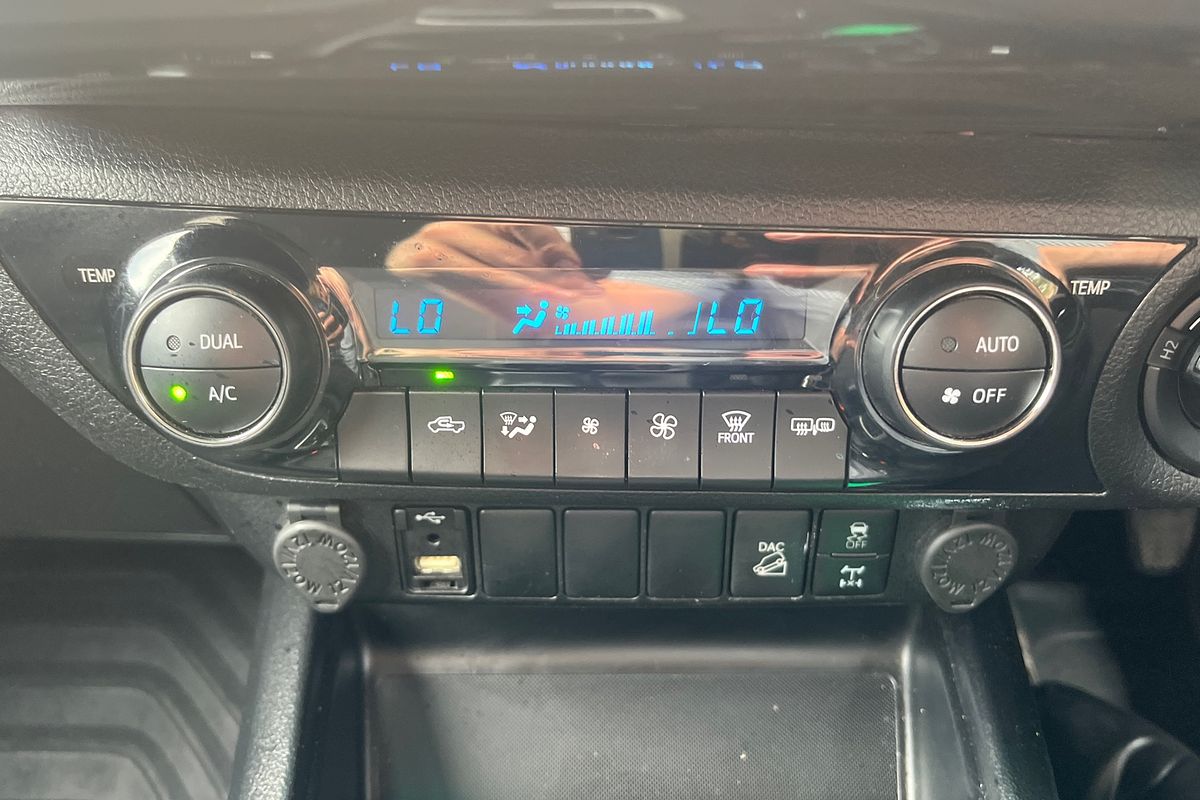 2022 Toyota Hilux SR5 GUN126R