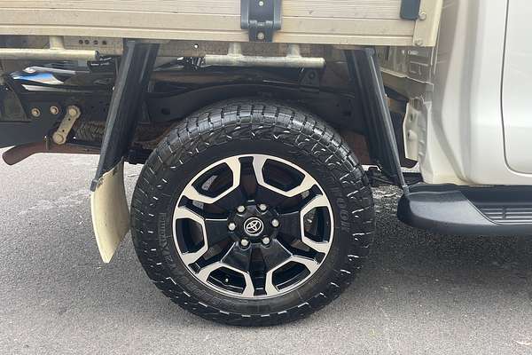 2022 Toyota Hilux SR5 GUN126R