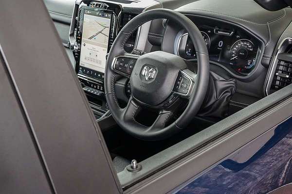 2024 RAM 1500 Laramie DT 4X4 SWB