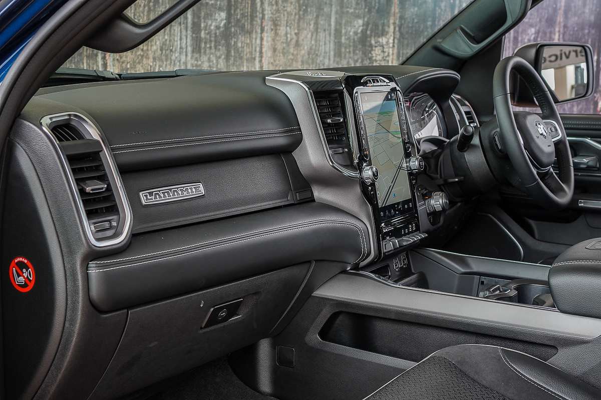 2024 RAM 1500 Laramie DT 4X4 SWB