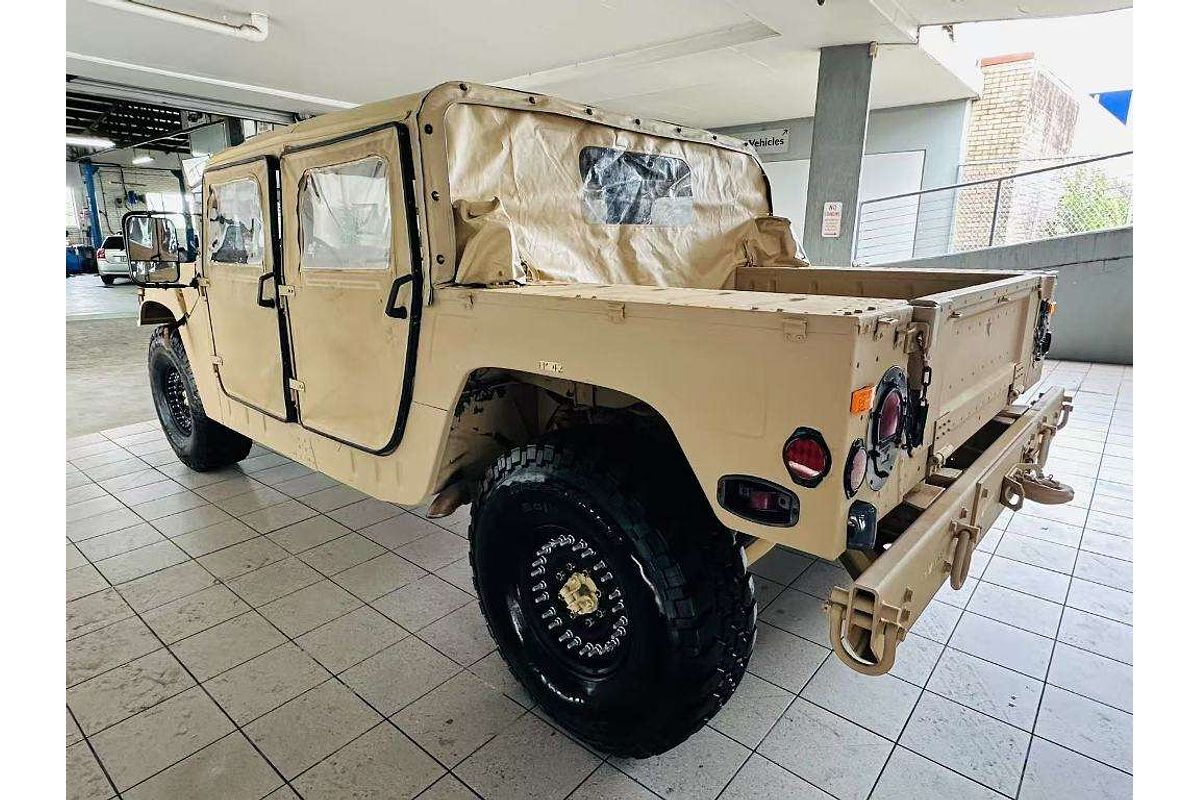 AM GENNERALHMMWV 4 DOOR SOFT TOP