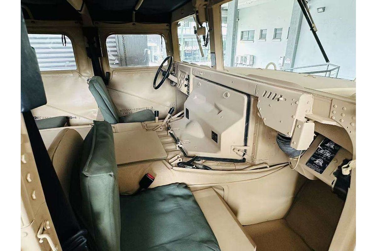 AM GENNERALHMMWV 4 DOOR SOFT TOP