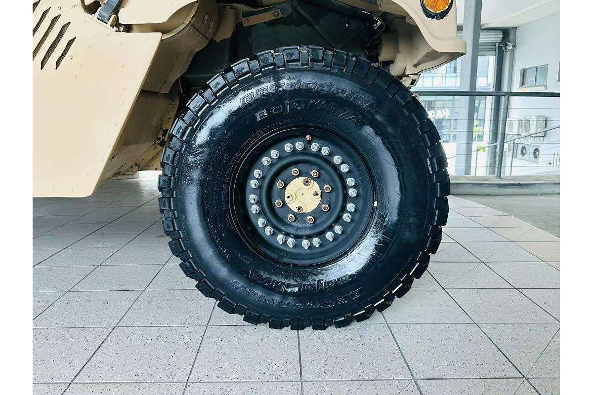AM GENNERALHMMWV 4 DOOR SOFT TOP