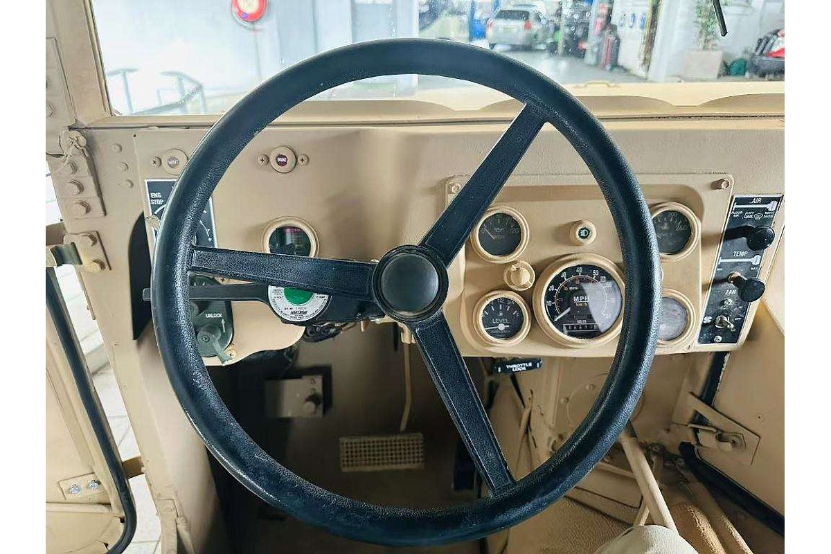 AM GENNERALHMMWV 4 DOOR SOFT TOP