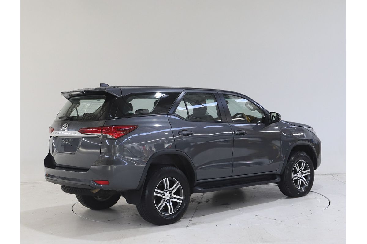 2022 Toyota Fortuner GX GUN156R