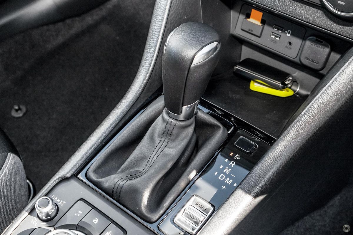 2025 Mazda CX-3 G20 Pure DK