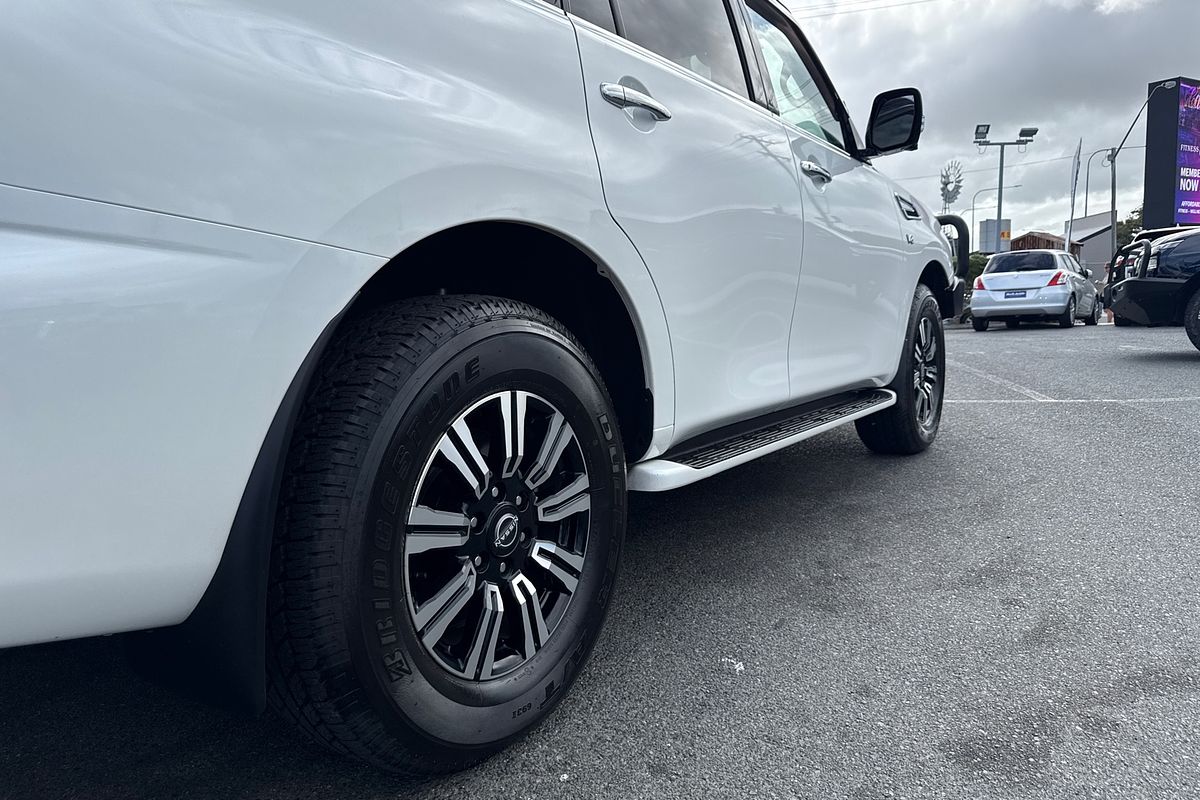 2023 Nissan Patrol Ti Y62