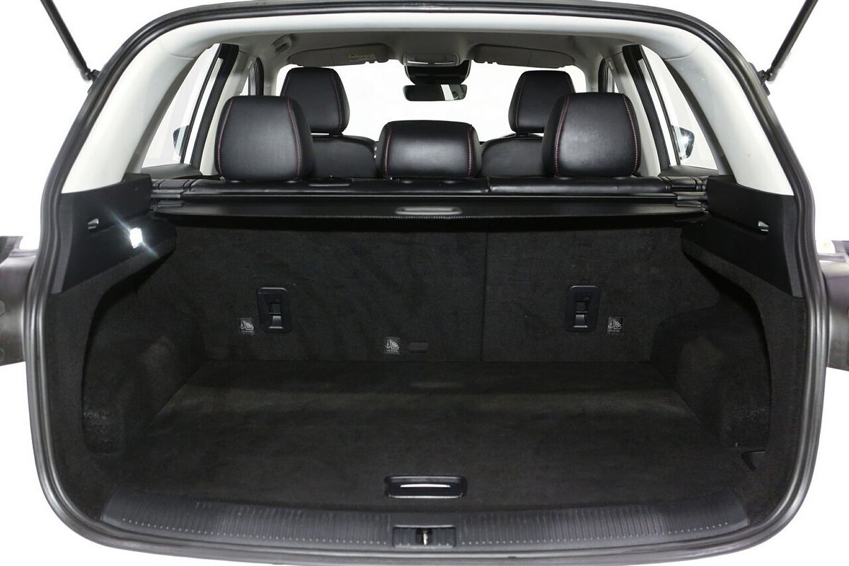 2024 MG HS Vibe SAS23