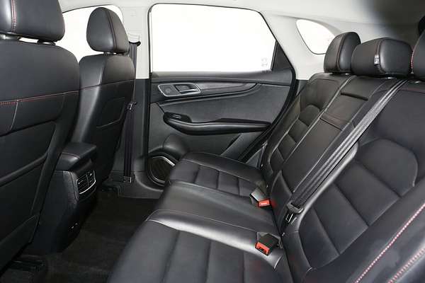 2024 MG HS Vibe SAS23