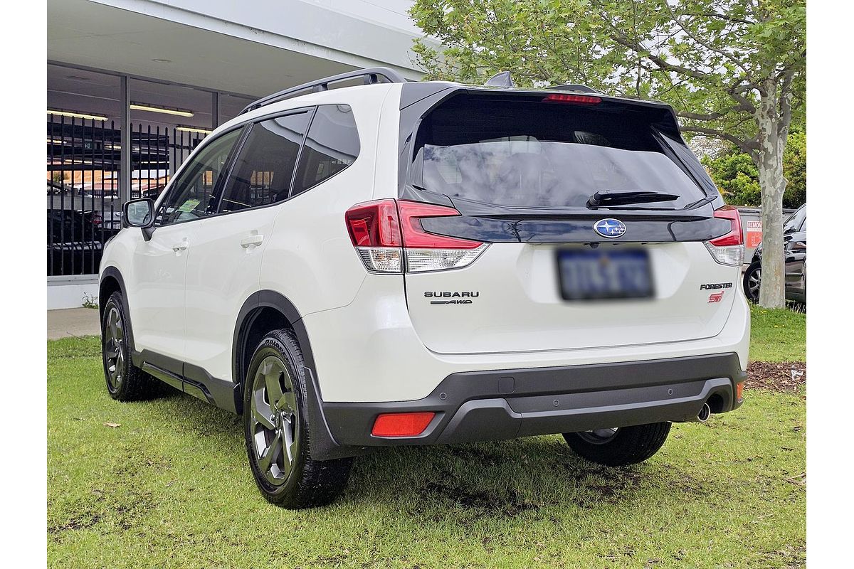 2025 Subaru Forester STI Sport S5