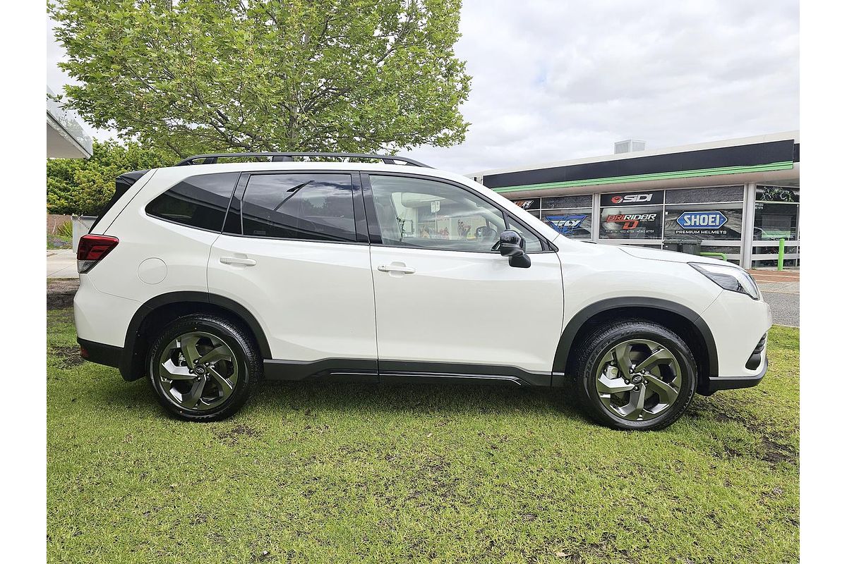 2025 Subaru Forester STI Sport S5