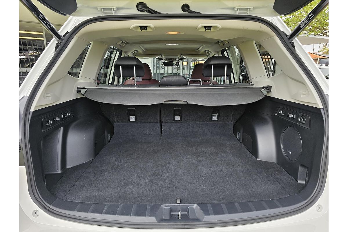 2025 Subaru Forester STI Sport S5