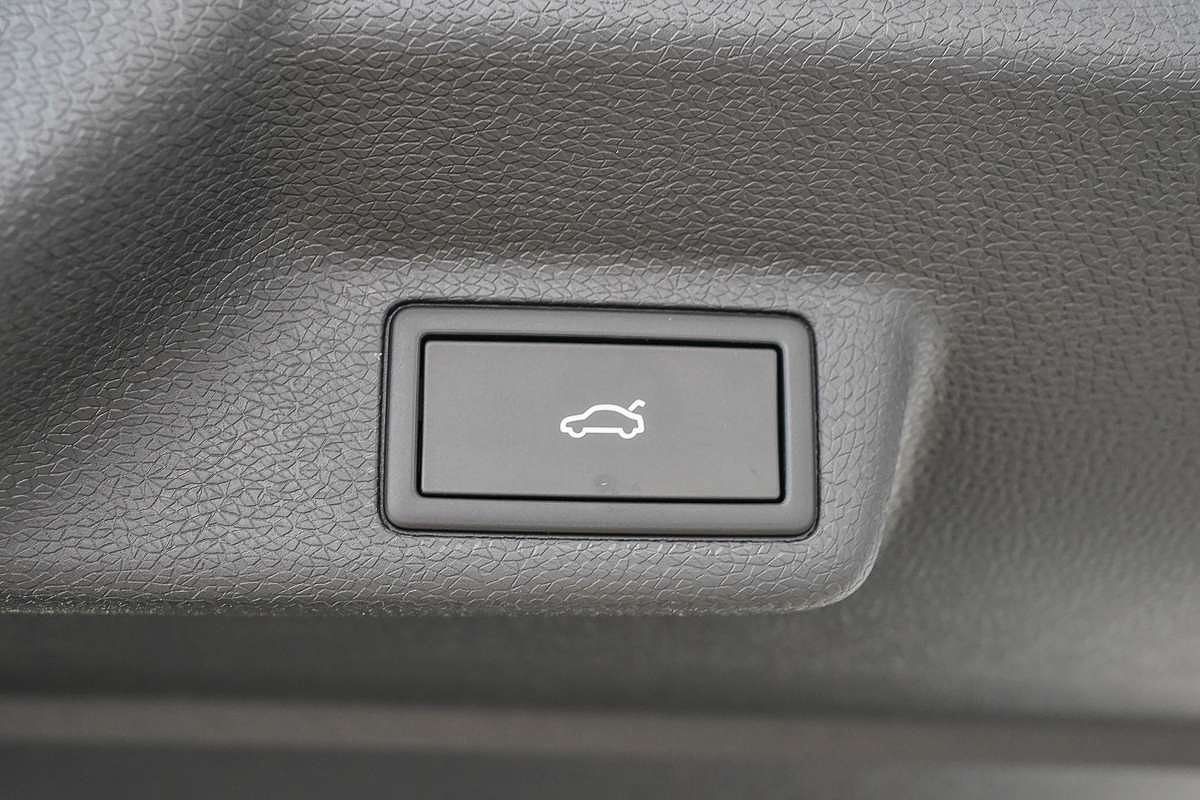 2025 Volkswagen ID. Buzz Pro BEV560 EB LWB