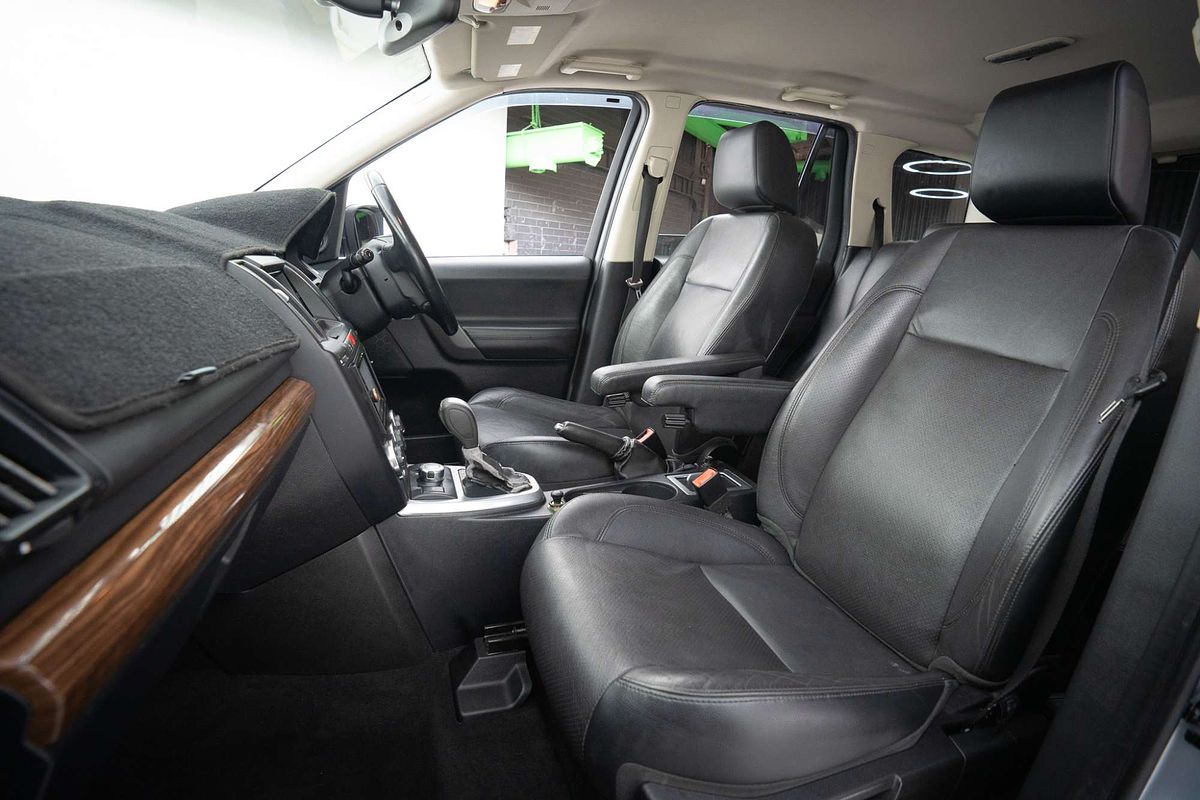 2010 Land Rover Freelander 2 Td4 HSE LF