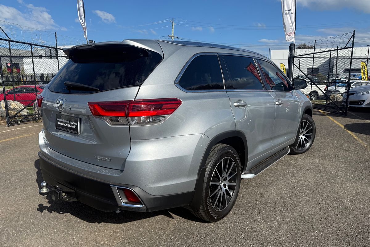 2017 Toyota Kluger Grande GSU50R