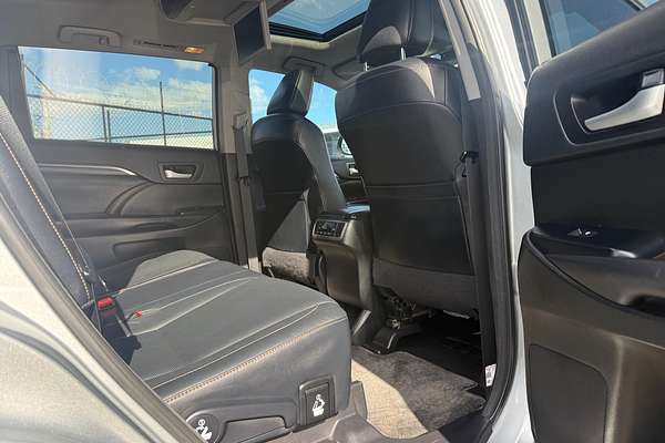 2017 Toyota Kluger Grande GSU50R