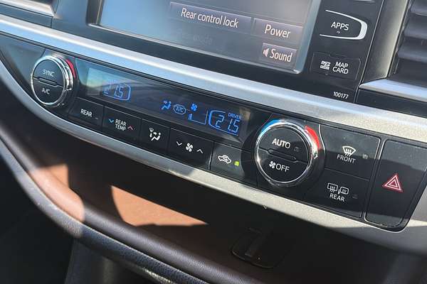 2017 Toyota Kluger Grande GSU50R