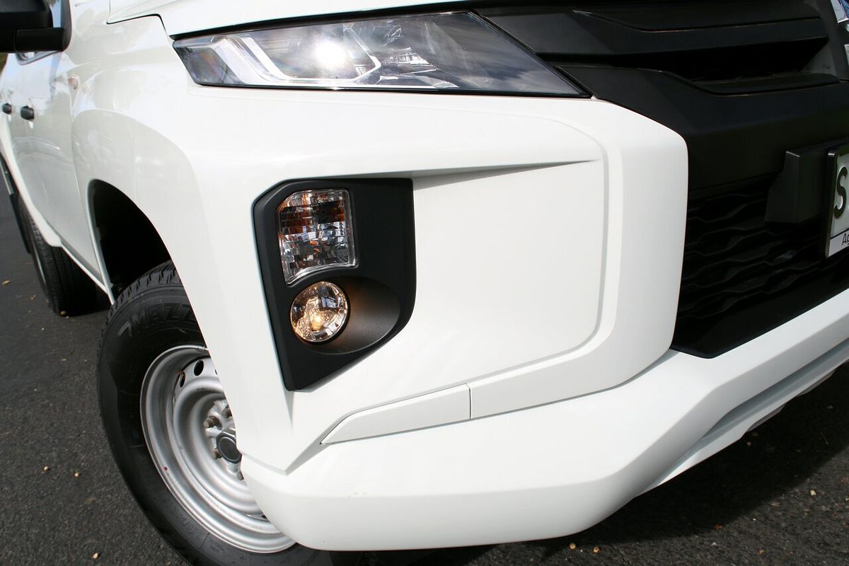 2022 Mitsubishi Triton GLX MR Rear Wheel Drive