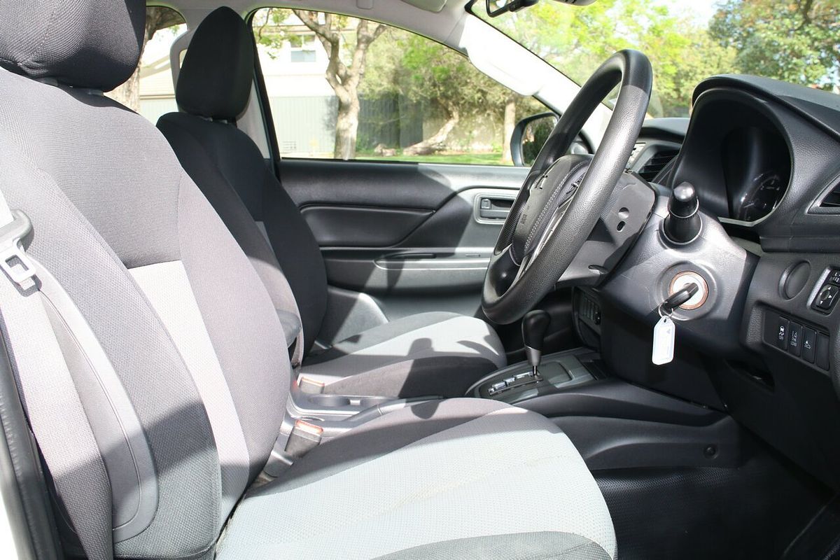 2022 Mitsubishi Triton GLX MR Rear Wheel Drive