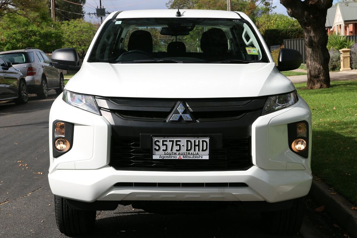 2022 Mitsubishi Triton GLX MR Rear Wheel Drive