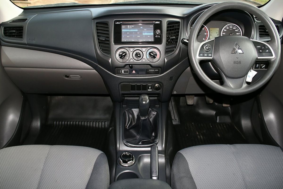 2016 Mitsubishi Triton GLX+ MQ 4X4