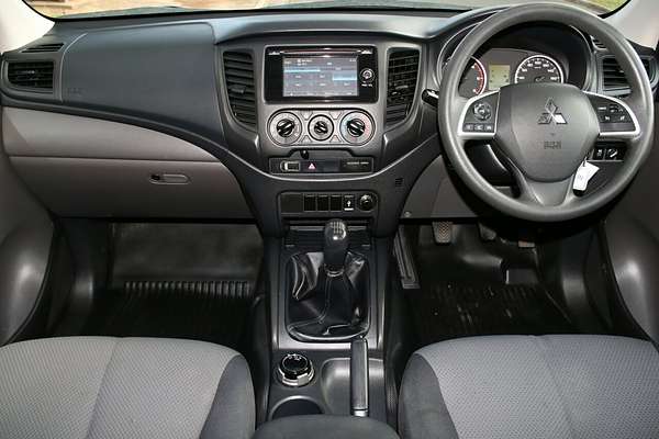 2016 Mitsubishi Triton GLX+ MQ 4X4