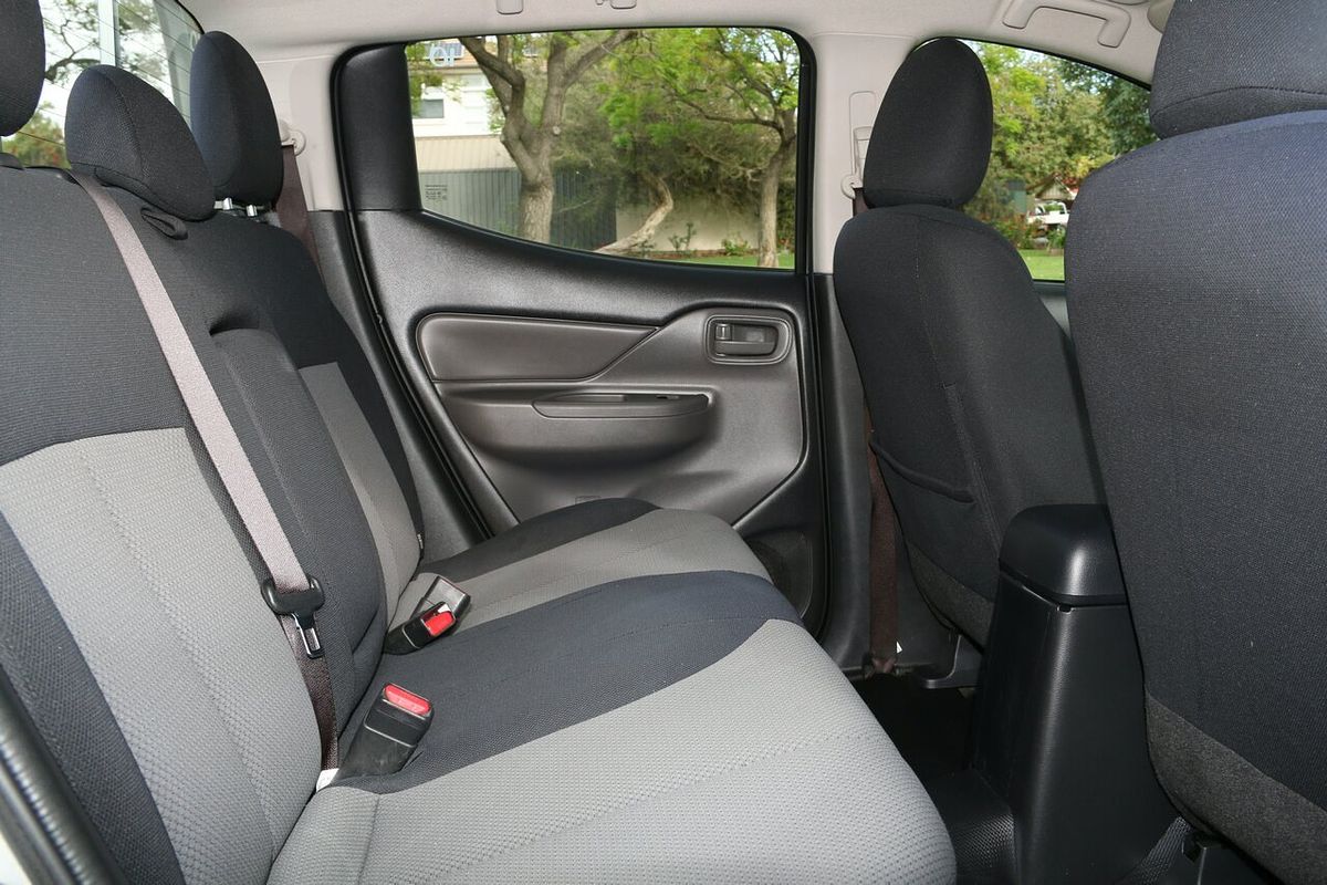 2016 Mitsubishi Triton GLX+ MQ 4X4