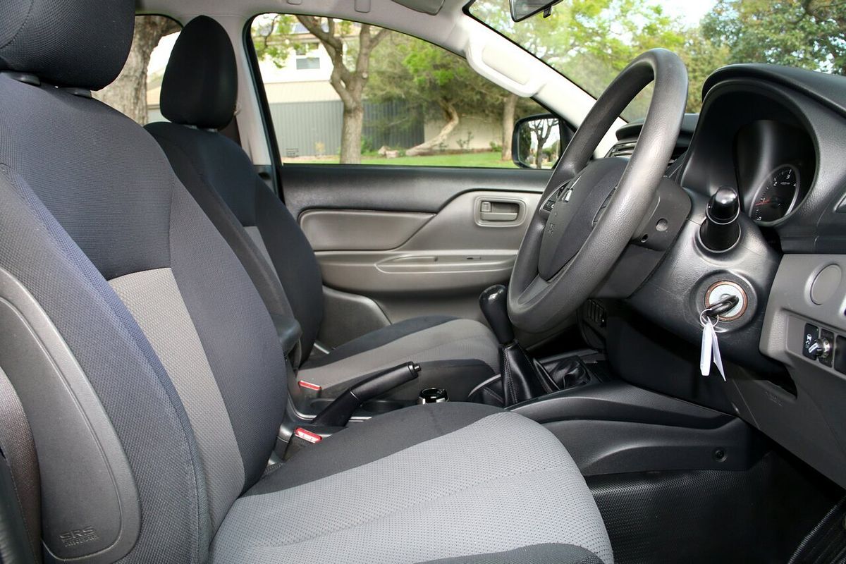 2016 Mitsubishi Triton GLX+ MQ 4X4