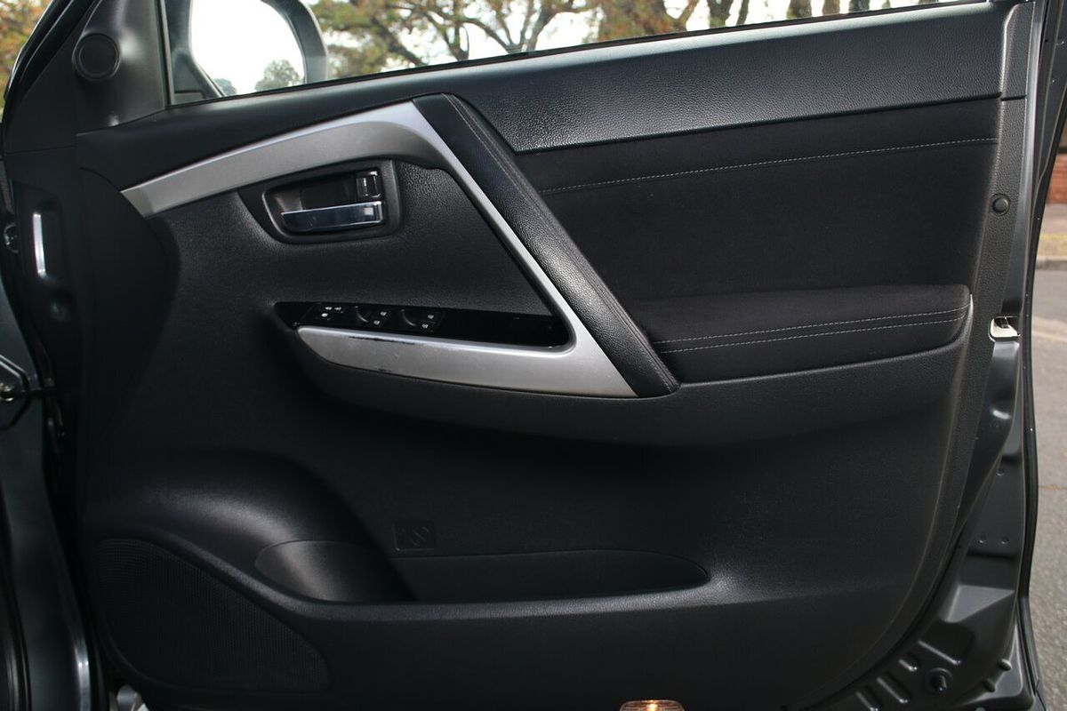 2022 Mitsubishi Pajero Sport GLS QF