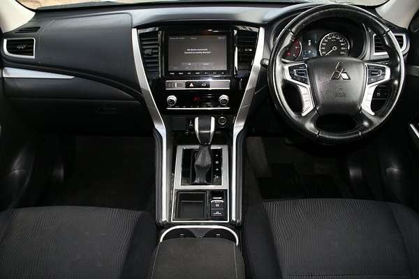 2022 Mitsubishi Pajero Sport GLS QF