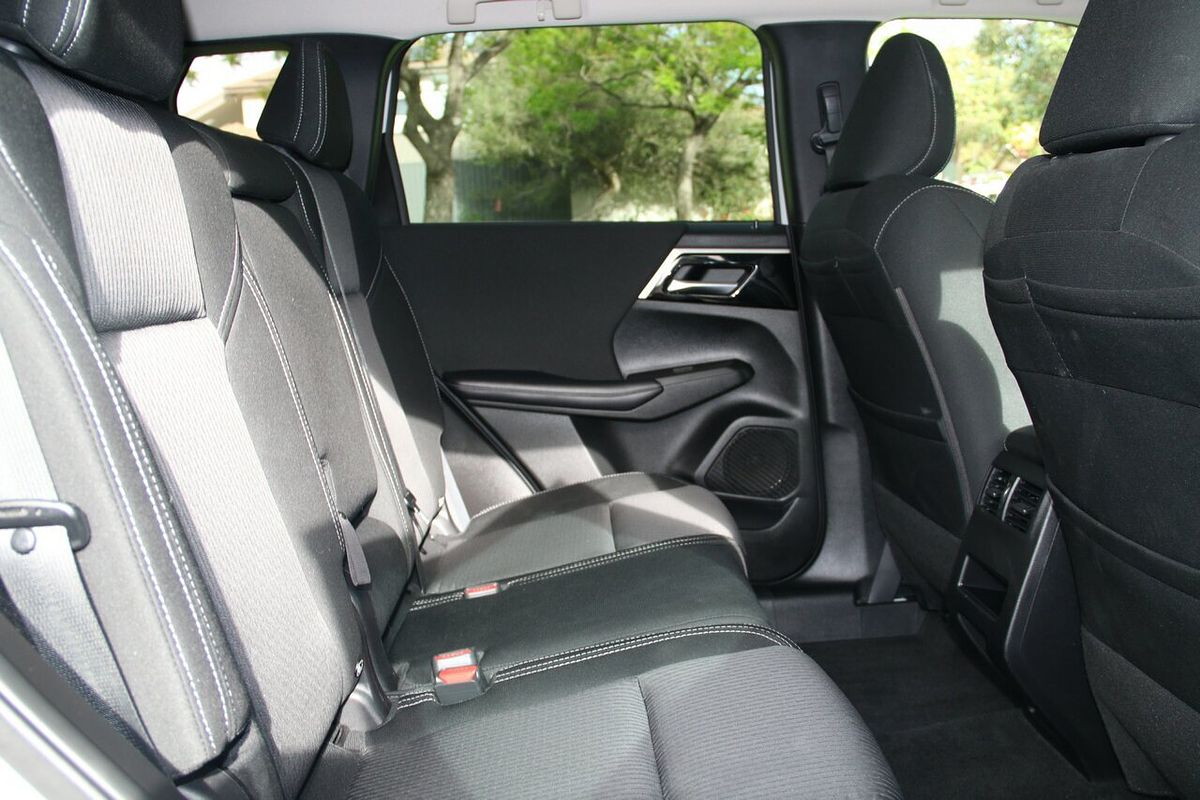 2022 Mitsubishi Outlander LS ZM