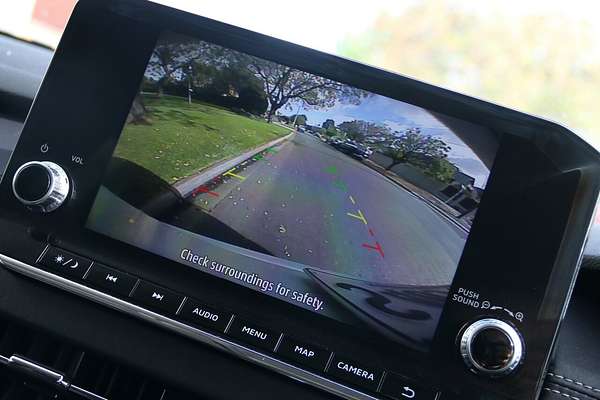 2022 Mitsubishi Outlander LS ZM